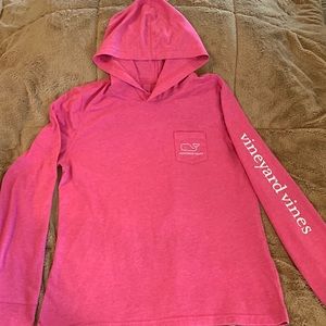 Hot pink Vineyard Vines hooded long sleeve T-shirt. Gently used.